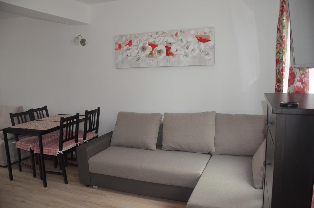 Bialy Dom Apartment อุสตกา ภายนอก รูปภาพ
